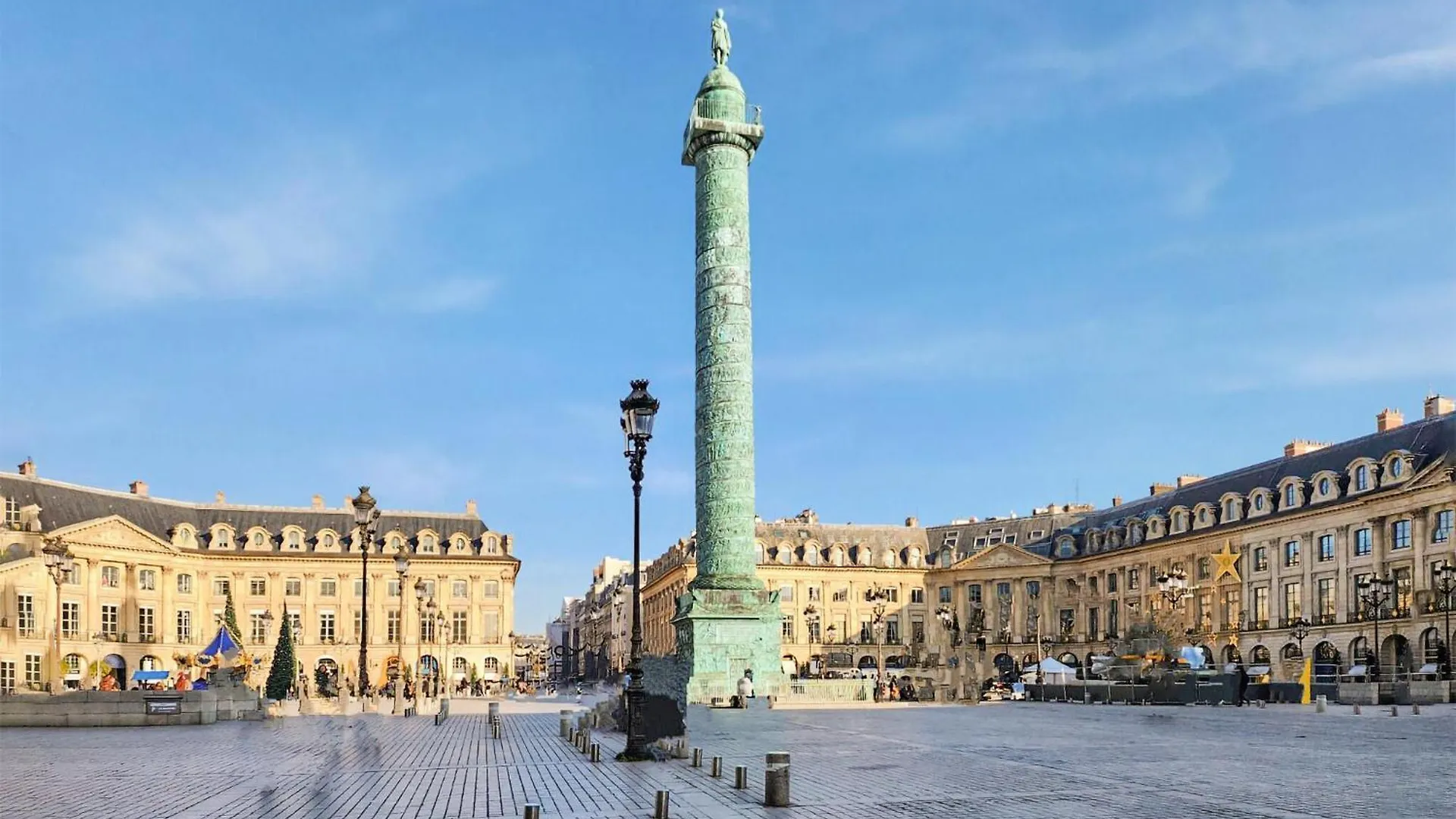 Awesome In With Wifi * Paris